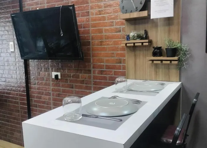Fully Furnished Near Bgc Apartamento *